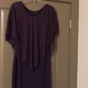 Sparking purple holiday dress, En Focus!